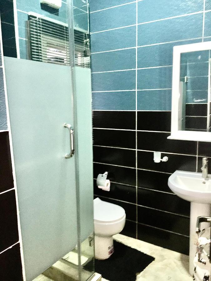 De-Omega Homes - Serviced Apartment Jahi, Абуджа Екстериор снимка
